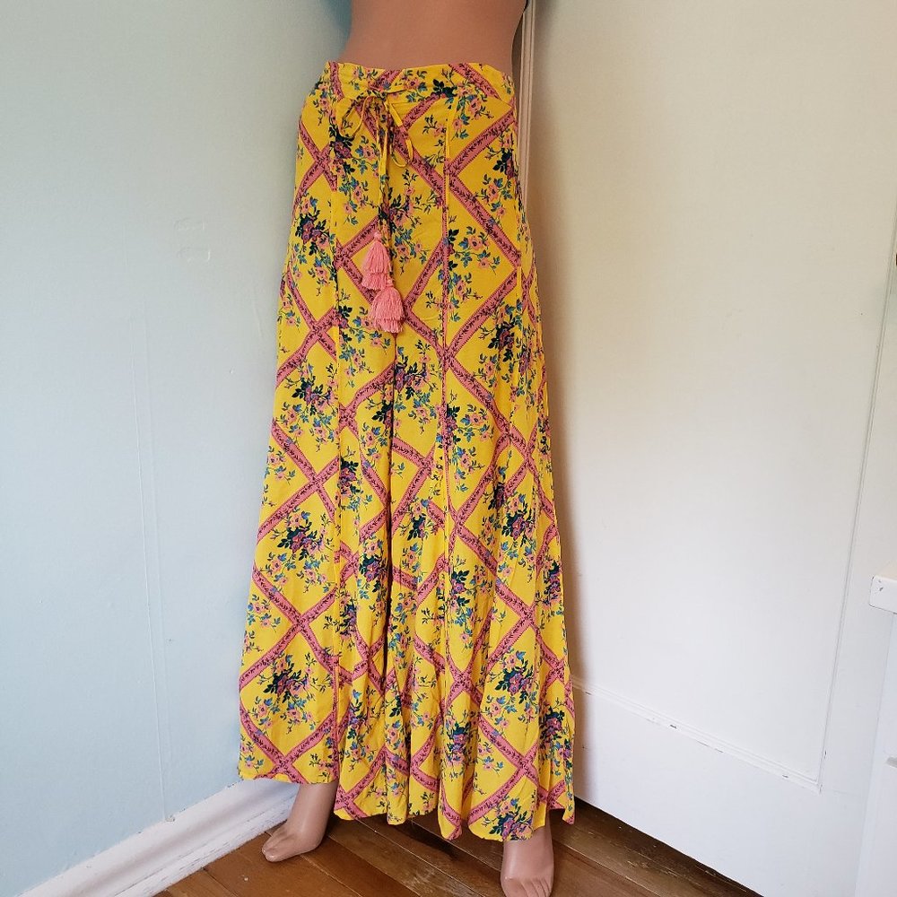 NWT Free People Beautiful Floral Wide leg Pants.
